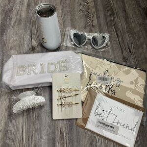 Kendra Scott-Bridal Gift Set with Bride Sunnies, Make-up Bag, and Hair Ac.
